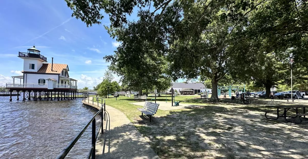 Colonial Park